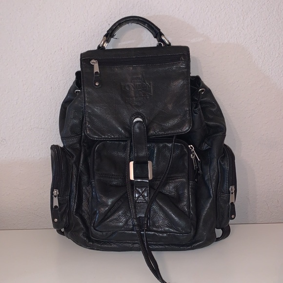 north face borealis backpack white black and red The Restorative Teal/Black/Pacific Teal Buy Jansport Backpack Online Color:FWU-Bark Mist/Silver Metallic updated-1785539504 this pack can take